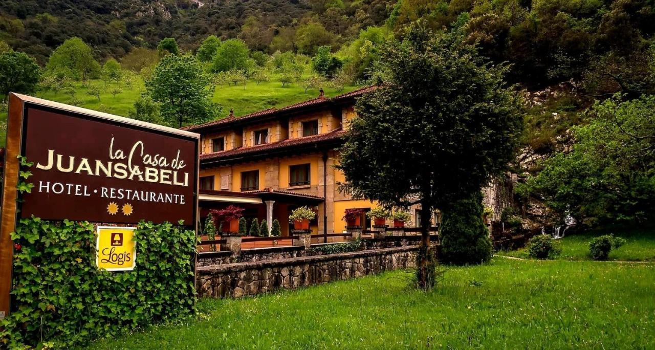 Logis Hotel Restaurante La Casa De Juansabeli Arenas De Cabrales Luaran gambar